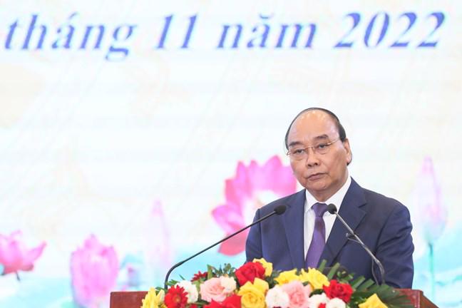 Chủ tịch nước Nguyễn Xuân Phúc phát biểu tại hội nghị. Ảnh - Quang Vinh. 