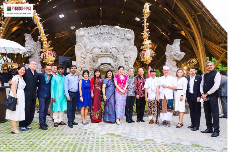 CEO Luu Thi Thanh Mau at the Green Building Awards in Bali, Indonesia, on November 23.