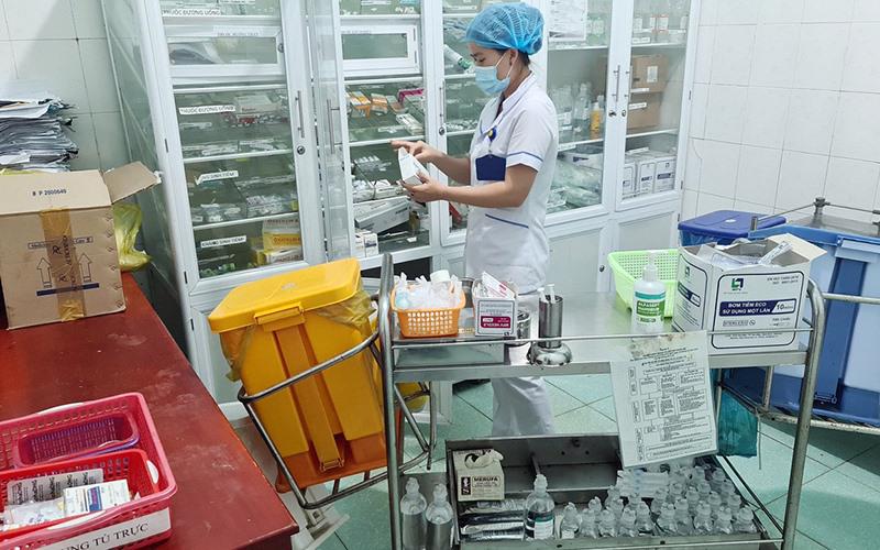 Quảng Ninh kiến nghị tháo gỡ khó khăn về mua sắm vật tư, thuốc, sinh phẩm y tế