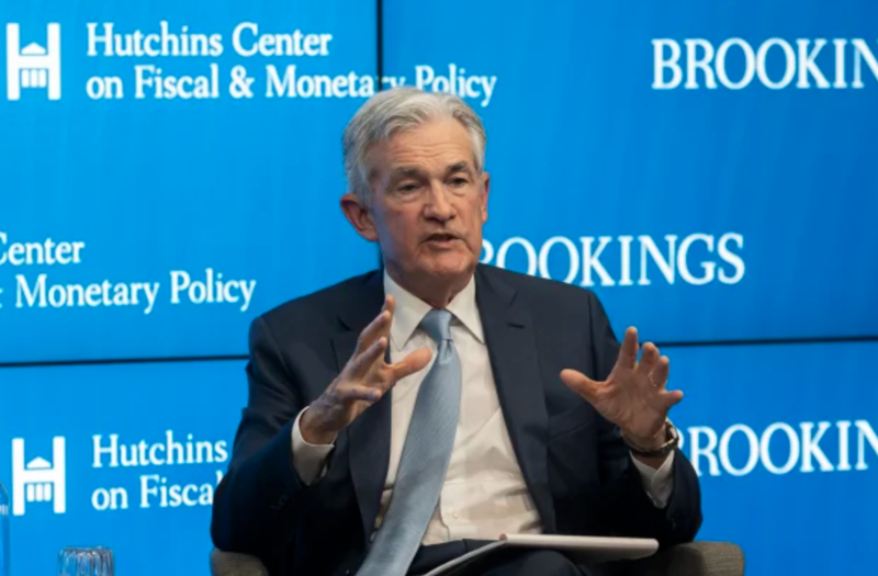 Chủ tịch Fed Jerome Powell phát biểu tại Viện Brookings ngày 30/11 - Ảnh: AP.
