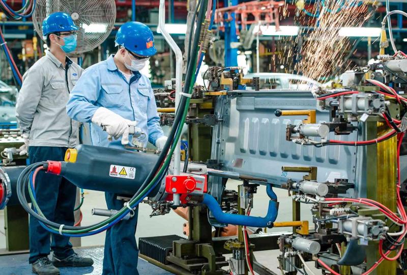 Chỉ số sản xuất công nghiệp trong 2 tháng đầu năm 2023 giảm do kinh tế thế giới tiếp tục gặp nhiều khó khăn.