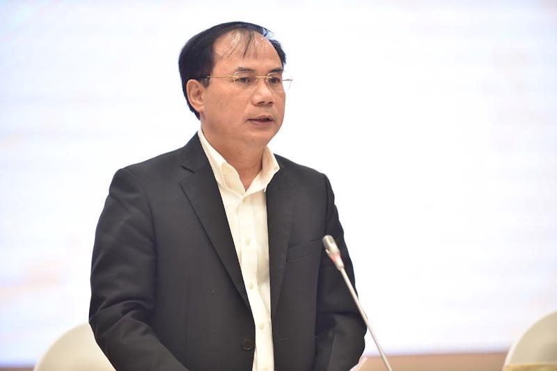 Thứ trưởng Bộ Xây dựng Nguyễn Văn Sinh tại họp báo - Ảnh: VGP