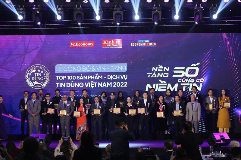 Các doanh nghiệp nhận giải thưởng TOP 100 Sản phẩm - Dịch vụ Tin dùng Việt Nam 2022.