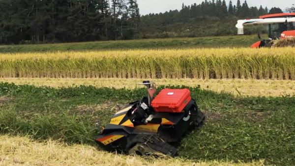 Chiếc máy này sẽ trở thành trợ thụ đắc lực của người nông dân trong tương lai. Ảnh: Nikkei Asia