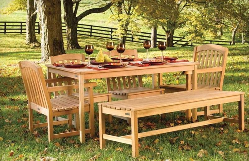 Demand for outdoor wooden furniture is on the rise in Canada.