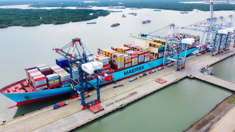 Cảng Quốc tế Cái Mép được tiếp nhận tàu container trọng tải đến 214.121DWT. Việc này sẽ định hình các tuyến vận tải từ Việt Nam đến các cảng châu Âu và Bắc Mỹ.