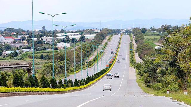 The expressway project is expected to use VND7.7 trillion ($328 million) from the State budget.