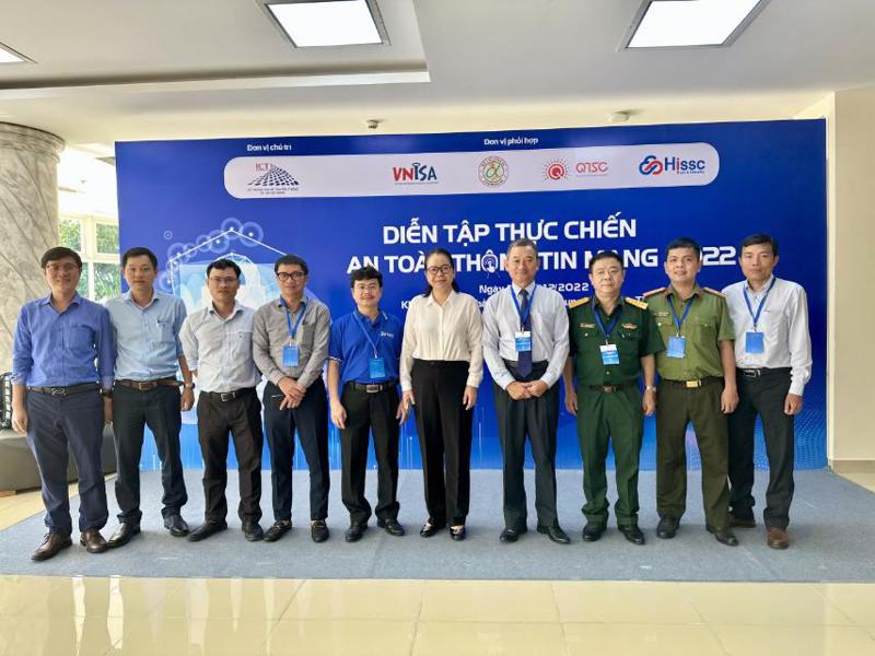 Ban Tổ chức Diễn tập thực chiến an toàn thông tin mạng 2022 tại Công viên phần mềm Quang Trung (QTSC) sáng 21/12.