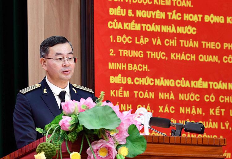 State Auditor General Ngo Van Tuan speaking at the meeting. Photo: VnEconomy