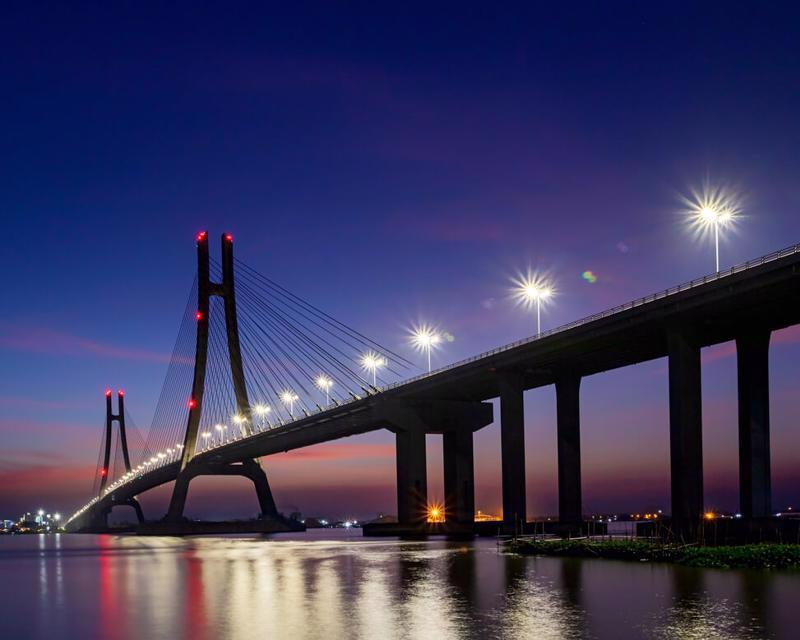 The existing Phu My Bridge in Ho Chi Minh City. Photo: VnEconomy