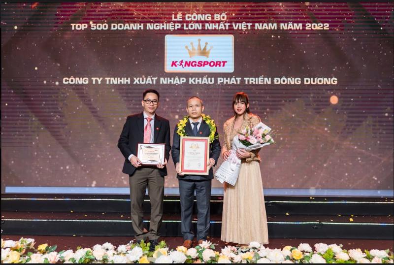 Đại diện Tập đoàn Đông Dương tại Lễ công bố Top 500 doanh nghiệp lớn nhất Việt Nam.