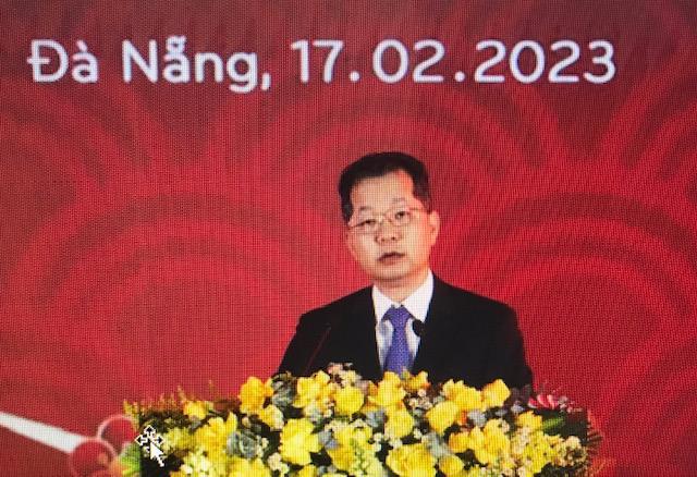 Ông Nguyễn Văn Quảng, Bí thư Thành ủy Đà Nẵng phát biểu tại buổi gặp mặt 300 doanh nghiệp trên địa bàn Đà Nẵng.