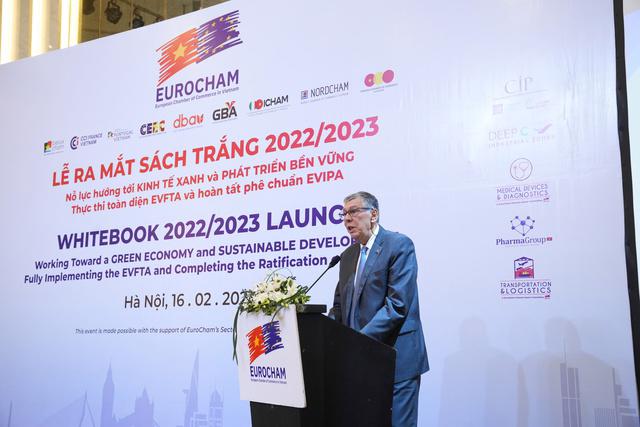 EuroCham released the Whitebook at a ceremony on February 16 in Hanoi. Photo: VGP