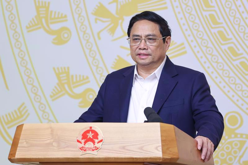 Prime Minister Pham Minh Chinh speaking at the meeting. Photo: VGP