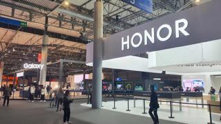 Công ty con của Huawei, Honor, sở hữu một trong những gian hàng nổi bật nhất tại Đại hội Thế giới Di động vào tháng 2/2023. Ảnh: CNBC