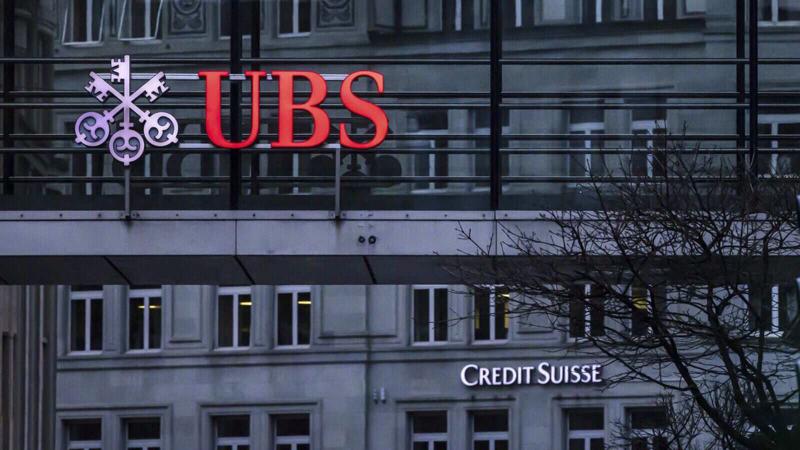 UBS mua lại Credit Suisse với giá khoảng 3,3 tỷ USD - Ảnh: Getty Images