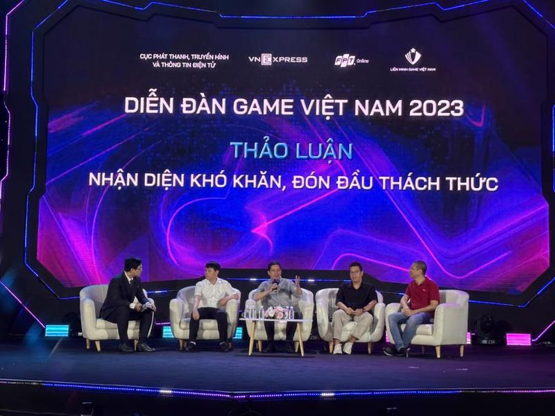 Participants discussed development opportunities for the game industry at the forum.