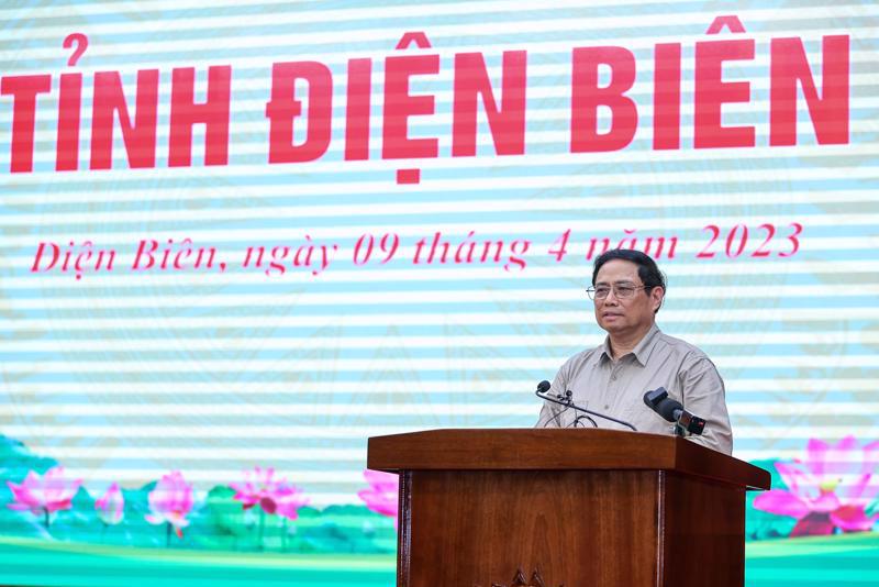 Prime Minister Pham Minh Chinh speaking at the working session. Photo: VGP