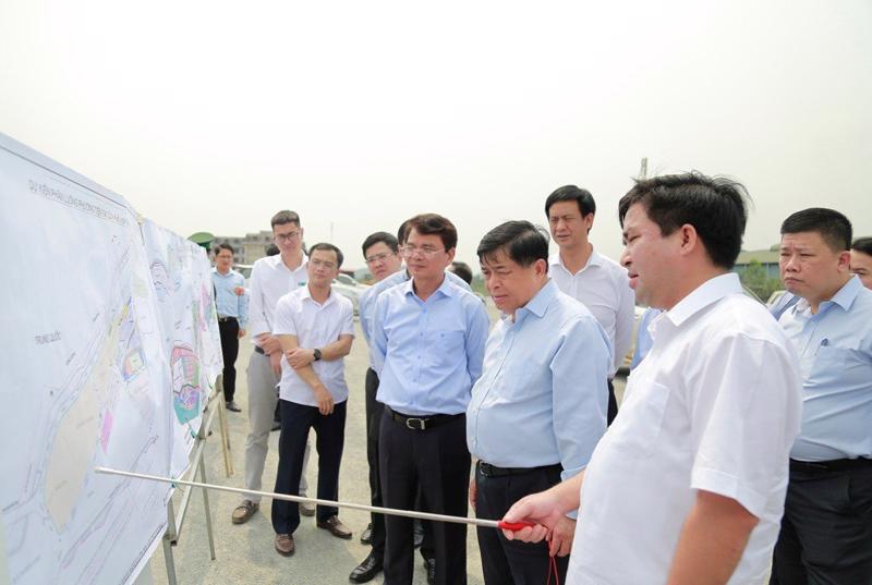 Đoàn Công tác của Bộ Kế hoạch và Đầu tư đã khảo sát một số dự án tại tỉnh Lào Cai.
