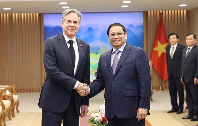 Thủ tướng Phạm Minh Chính và Ngoại trưởng Mỹ Antony Blinken - Ảnh: TTXVN