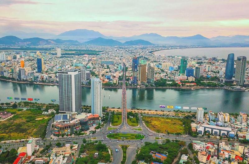 Skyline bên bờ sông Hàn tại Đà Nẵng.
