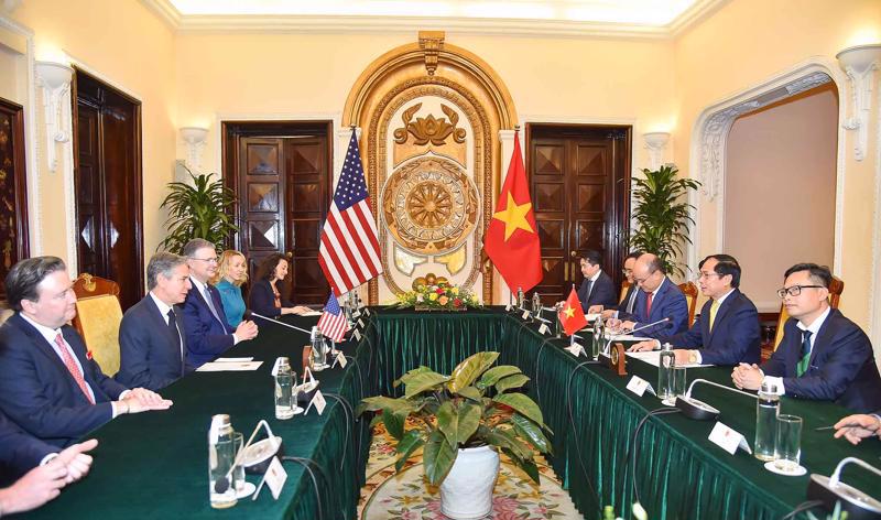 Minister of Foreign Affairs Bui Thanh Son and US Secretary of State Antony Blinken at talks in Hanoi on April 15. Photo: Ministry of Foreign Affairs