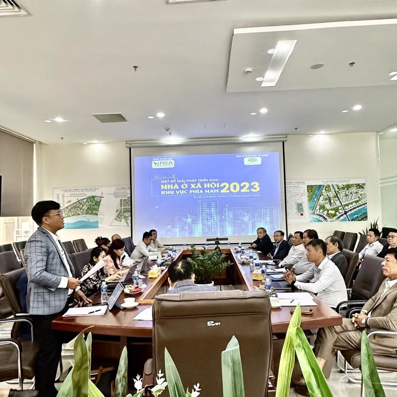 Real estate firms propose measures to speed up social housing projects