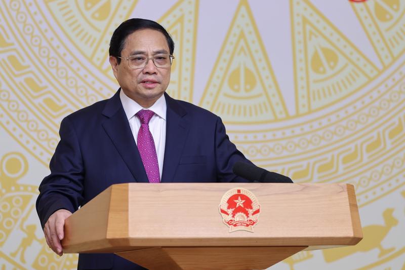 PM seeks faster administrative reform