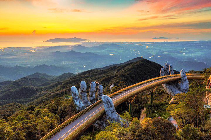 The Golden Bridge, a popular tourism attraction within Ba Na Hills.