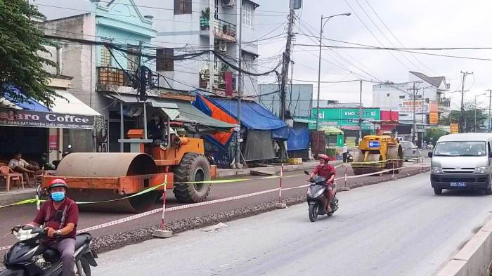 Cục Đường bộ Việt Nam cho biết sẽ hoàn thiện các văn bản báo cáo Bộ về phân quyền cho địa phương bảo trì quốc lộ.