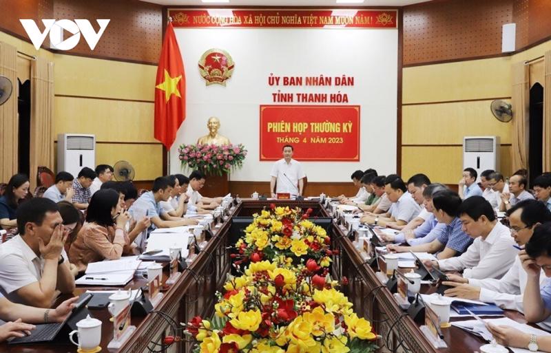 Tại Phiên họp thường kỳ UBND tỉnh Thanh Hoá vừa qua, có nhiều đơn vị bị Chủ tịch UBND tỉnh Thanh Hóa phê bình vì tỷ lệ giải ngân vốn đầu tư công thấp 