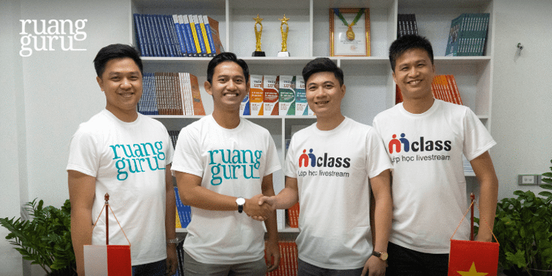 The founders of Ruangguru and Mclass. Source: Ruangguru