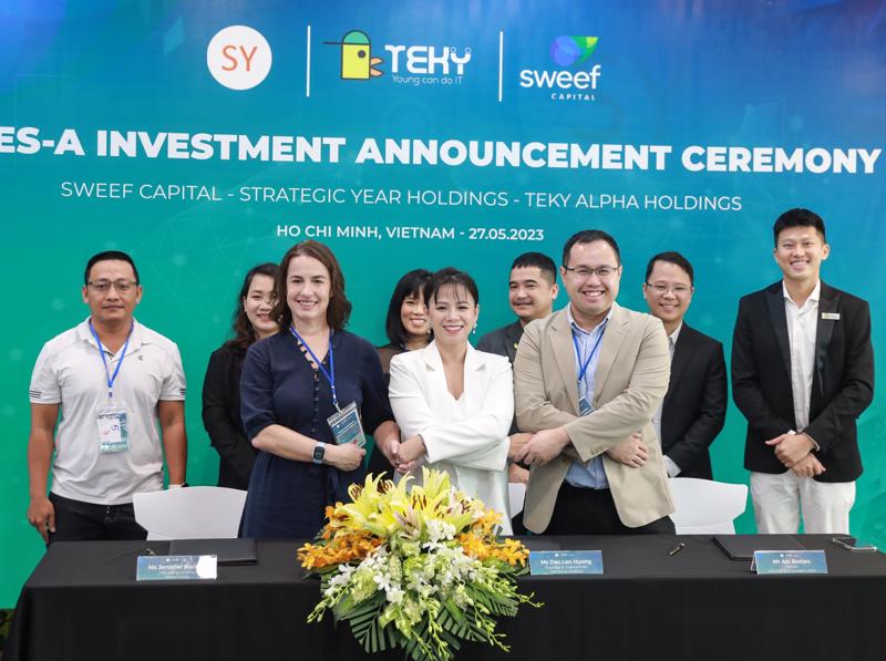 Ngày 27/5, TEKY đã ký kết hợp tác đầu tư với Sweef Capital và Strategy Year Holdings.