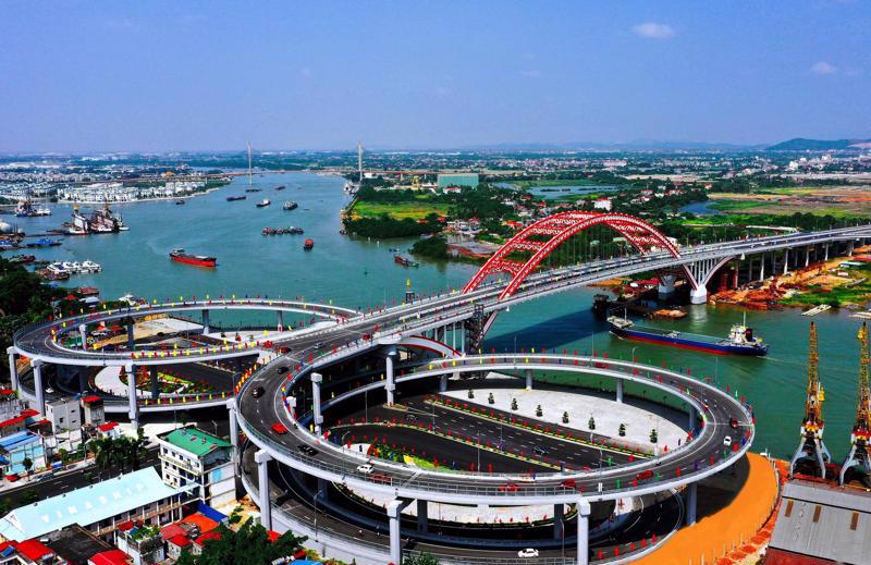 Hai Phong has favorable conditions for logistics development.
