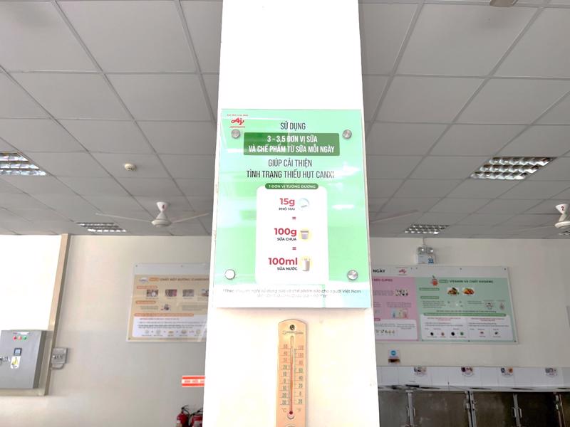 Poster giáo dục kiến thức dinh dưỡng cho nhân viên tại canteen nhà máy Ajinomoto Long Thành.