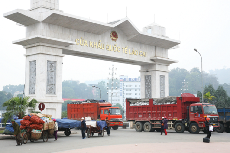 Xuất khẩu nông sản của Việt Nam sang Vân Nam (Trung Quốc) chủ yếu mới đi qua các cửa khẩu của tỉnh Lào Cai.