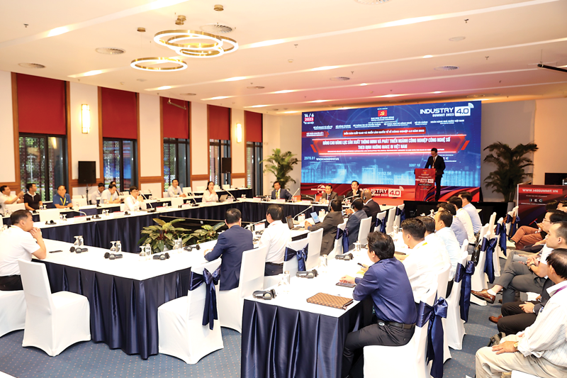 Hội thảo chuyên đề “Nâng cao năng lực sản xuất thông minh và phát triển ngành công nghiệp công nghệ số theo định hướng Make in Việt Nam”.
