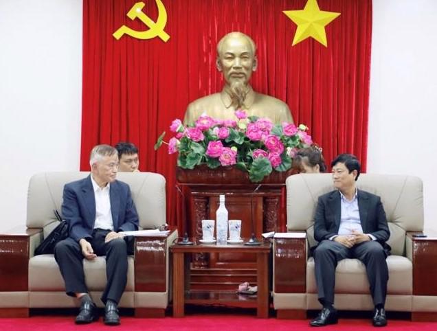 Company General Director Yeh Ming Yuh meets Chairman of the Binh Duong Provincial People’s Committee Vo Van Minh on June 21. Photo: baobinhduong.vn