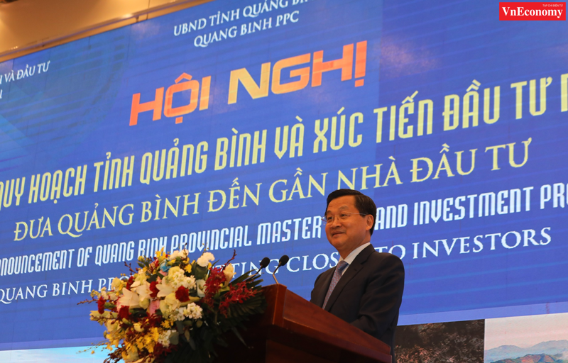 Phó Thủ tướng Lê Minh Khái phát biểu tại Hội nghị. Ảnh: Việt Dũng.
