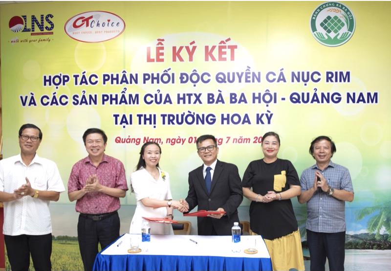 Lễ ký kết phân phối độc quyền sản phẩm cá nục rim và một số sản phẩm khác giữa Công ty cổ phần Quốc tế LNS  (LNS International Corporation) và HTX Bà Ba Hội .