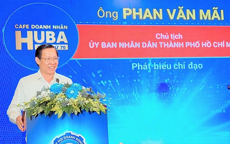 Chủ tịch UBND TP.HCM Phan Văn Mãi gặp gỡ doanh nghiệp, doanh nhân tại một Chương trình cà phê doanh nhân do Hiệp hội Doanh nghiệp TP.HCM (HUBA) tổ chức.