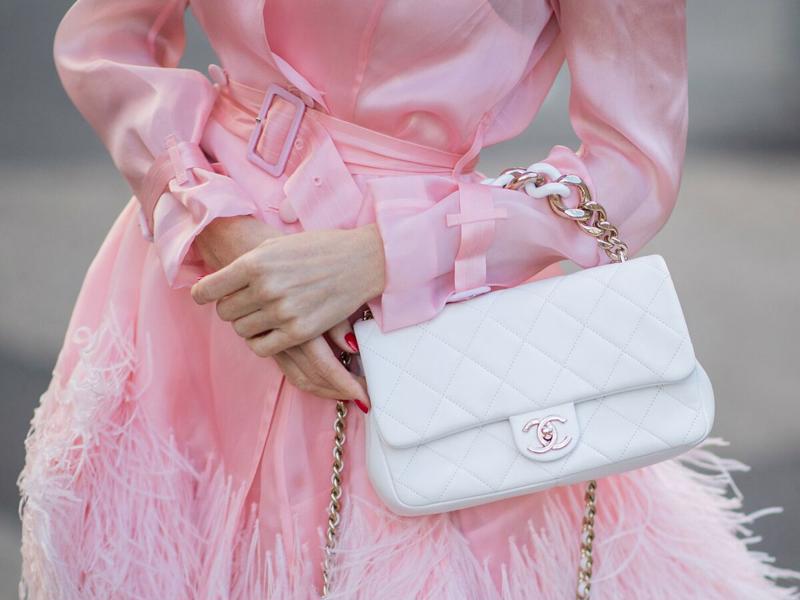 Chanel tăng giá như vũ bão trong 1 năm hàng vintage cũng đắt cắt cổ đầu  tư giờ có còn hợp lý  Thời trang  Việt Giải Trí
