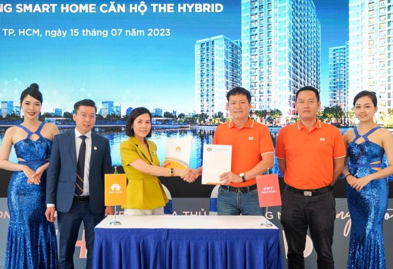 Đại diện Rio Land và FPT Smarthome chính thức ký kết hợp tác phát triển căn hộ thông minh The Hybrid.