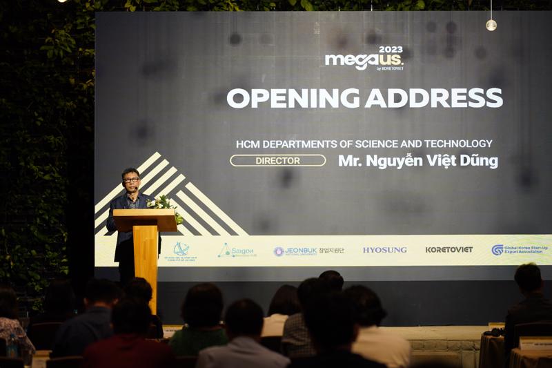 Giám đốc Sở Khoa học và Công nghệ TP.HCM Nguyễn Việt Dũng phát biểu tại sự kiện công bố Triển lãm Mega Us Expo 2023 và Univ.star 2023.