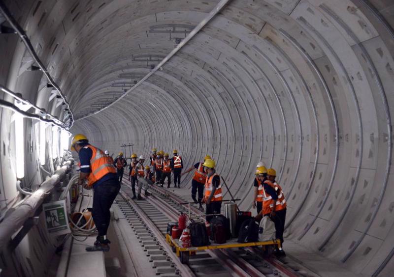 Construction of Metro Line No. 1 in HCMC. 