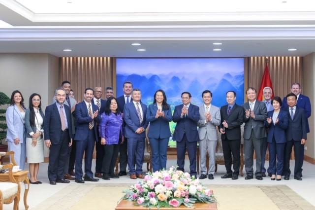 Thủ tướng Chính phủ Phạm Minh Chính tiếp bà Sheng Thao, Thị trưởng TP. Oakland (California, Hoa Kỳ) và đoàn doanh nghiệp Hoa Kỳ đến thăm xã giao vào chiều ngày 01/8/2023.