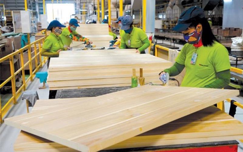 Các mặt hàng bằng gỗ xuất khẩu sang Canada vẫn "ưa" sử dụng C/O MFN. 
