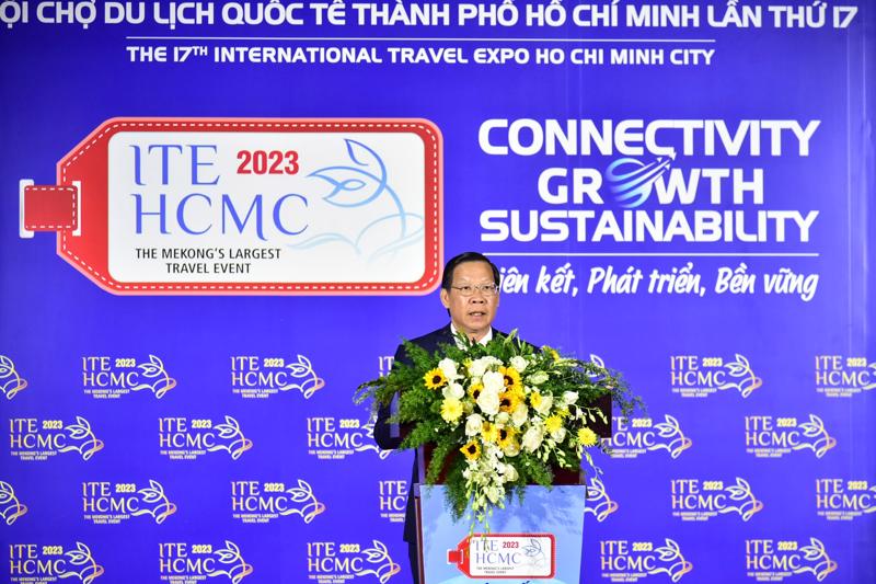Chủ tịch UBND TP.HCM Phan Văn Mãi phát biểu khai mạc Hội chợ ITE HCMC 2023 sáng ngày 7/9. Ảnh: HL