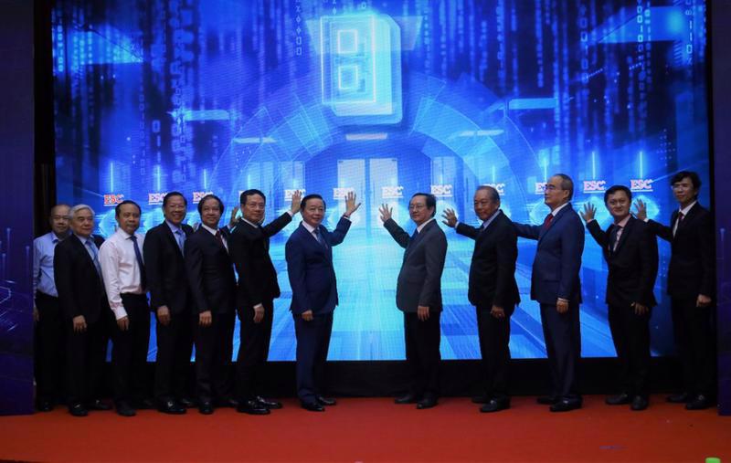 The Electronics and Semiconductor Center (ESC) was officially launched at the Saigon Hi-Tech Park on September 6.