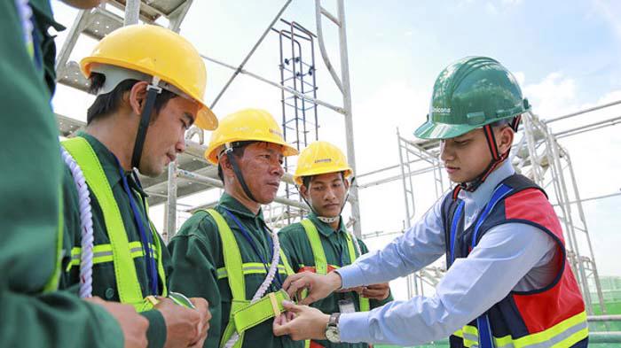 Công nhân xây dựng có thể nhận bồi thường bảo hiểm tối đa 100 triệu  đồng/người - Nhịp sống kinh tế Việt Nam & Thế giới